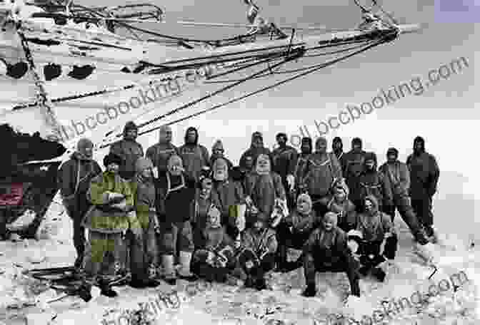 Shackleton And Crew Reaching Safety South: The Endurance Expedition (Penguin Classics)